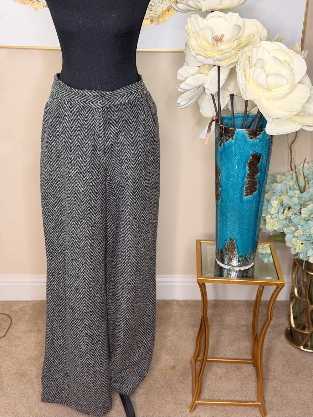 Express Wide-Leg Herringbone Pants - Black & Gray